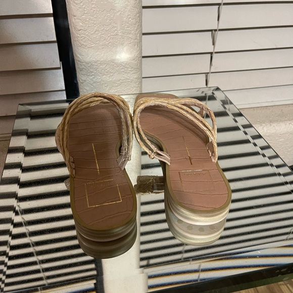 Dolce Vita brand women's sandals size 6 - Picture 3 of 7